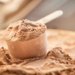Wheyprotein: Einnahme, Dosierung & Nebenwirkungen Molkenprotein