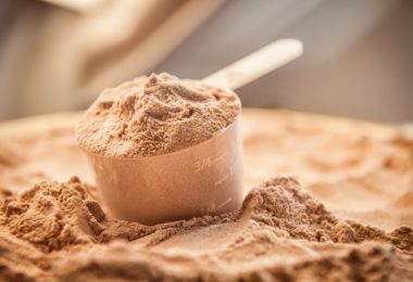 Wheyprotein: Einnahme, Dosierung & Nebenwirkungen Molkenprotein