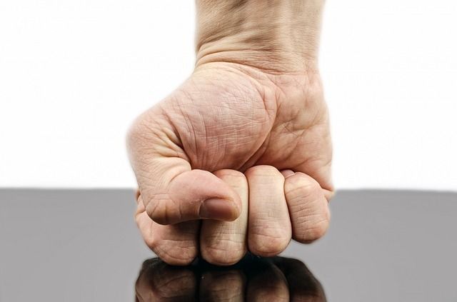 Stabilität & Beweglichkeit der Handgelenke verbessern